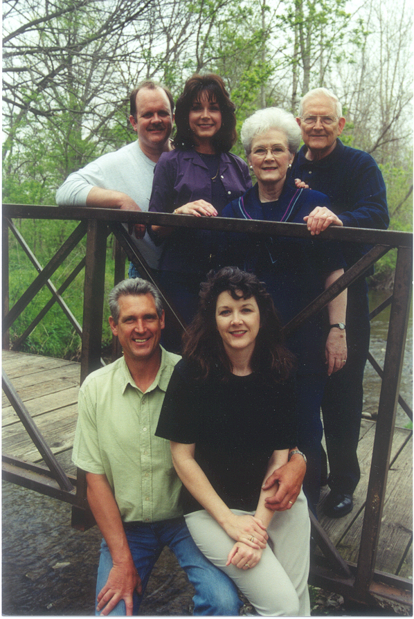 Walton family picture Spring 2000