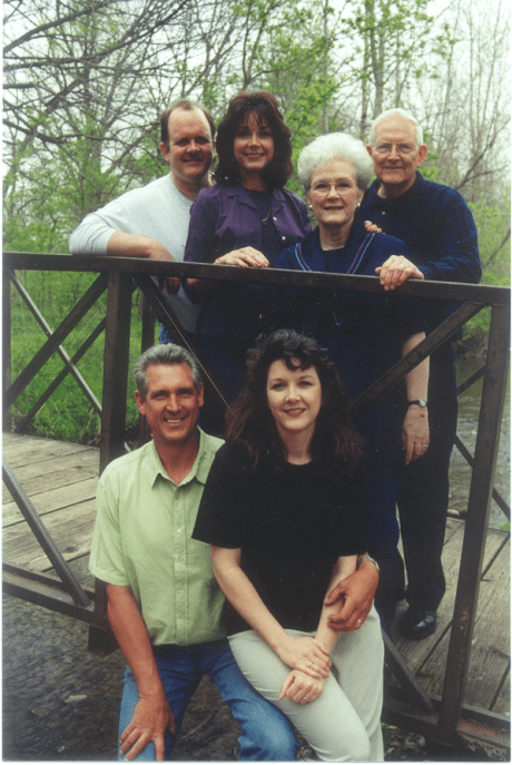 Walton family picture Spring 2000